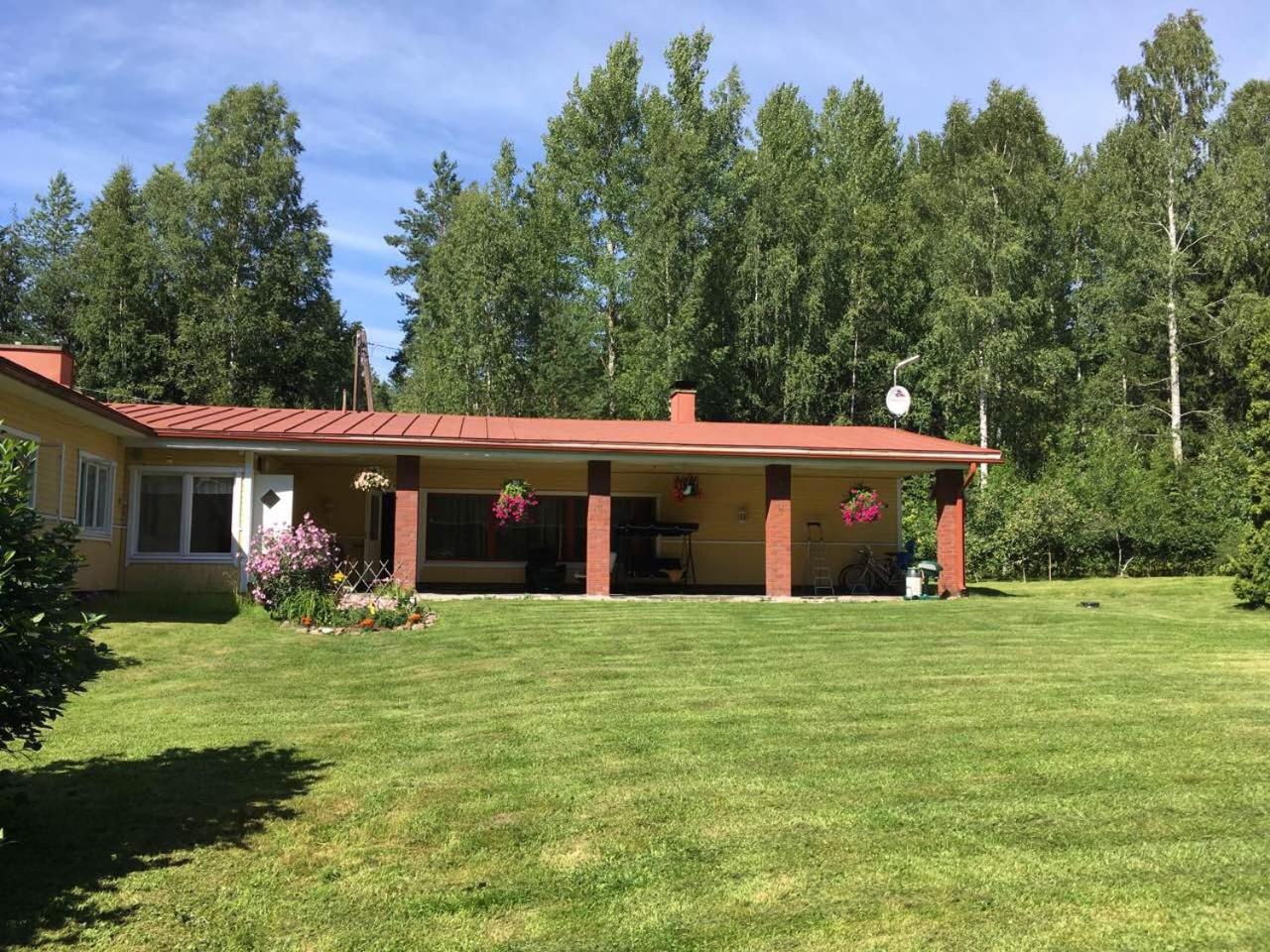 Pyhtaeae Garden Villa Pyhtaa Buitenkant foto