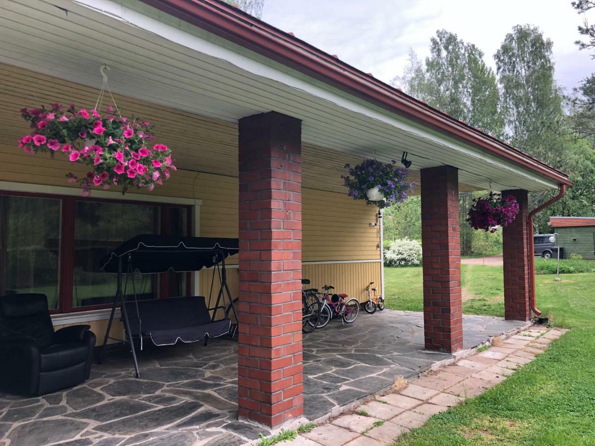 Pyhtaeae Garden Villa Pyhtaa Buitenkant foto