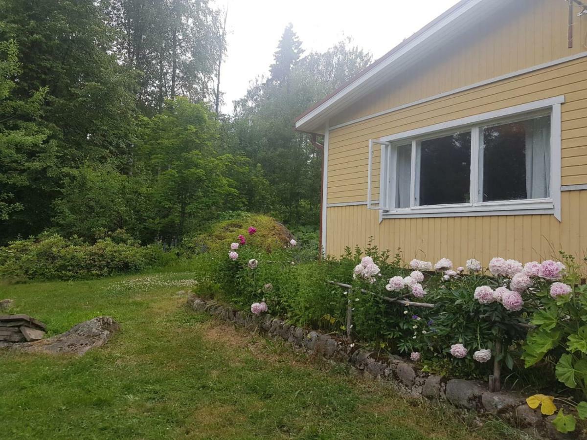 Pyhtaeae Garden Villa Pyhtaa Buitenkant foto